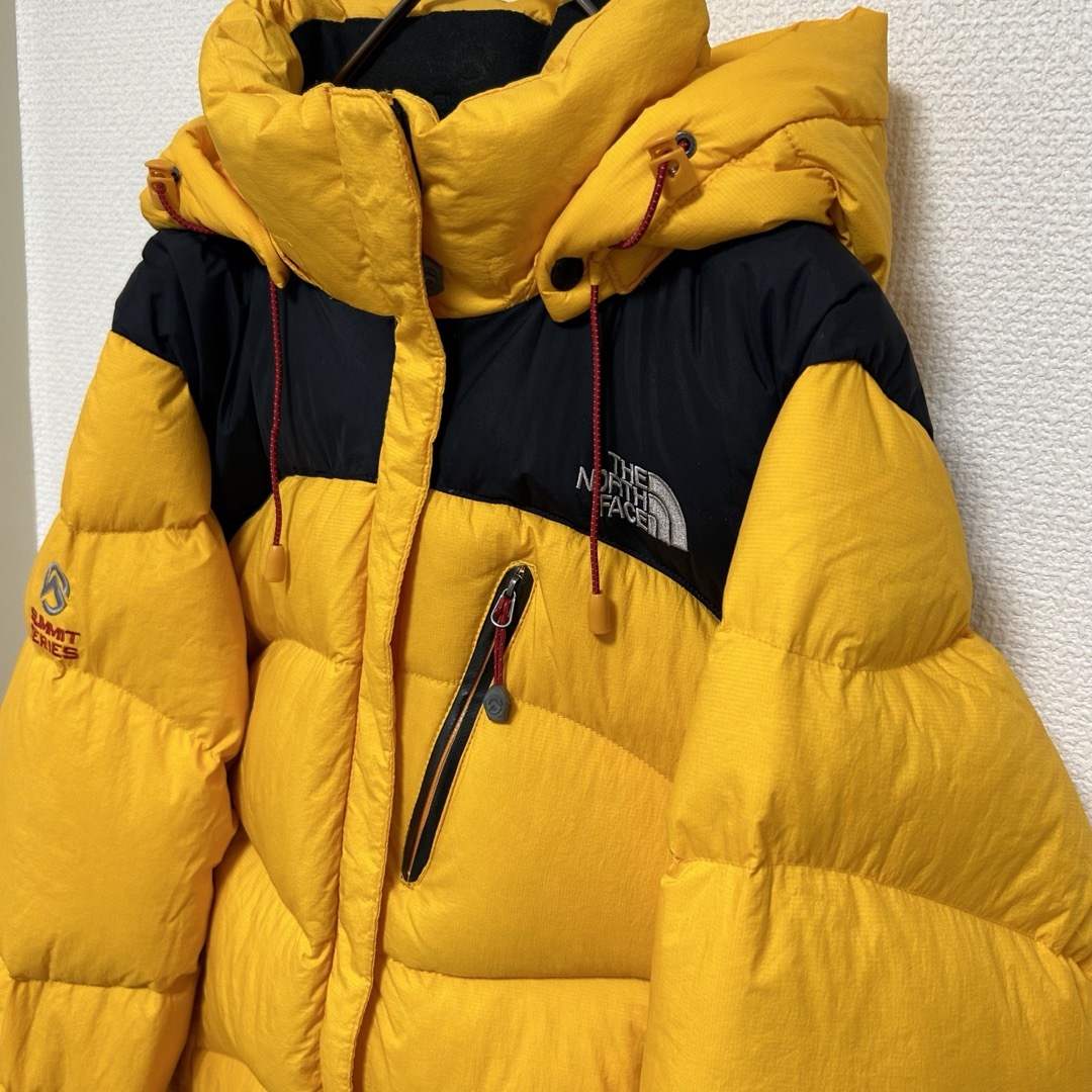 THE NORTH FACE(ザノースフェイス)の美品 ノースフェイス HYBENT 800 サミットシリーズ ダウン M レディースのジャケット/アウター(ダウンジャケット)の商品写真