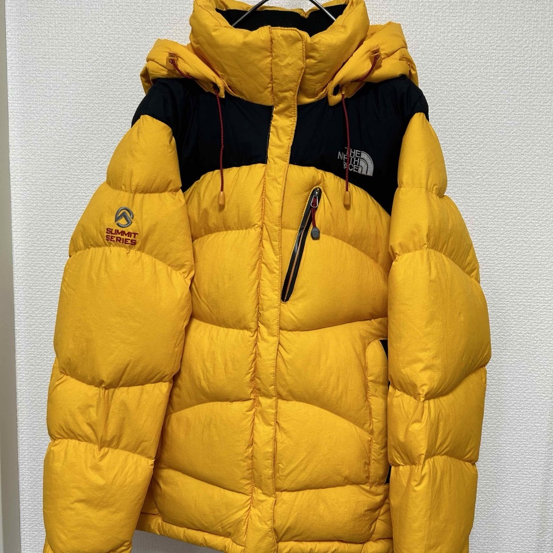 THE NORTH FACE(ザノースフェイス)の美品 ノースフェイス HYBENT 800 サミットシリーズ ダウン M レディースのジャケット/アウター(ダウンジャケット)の商品写真