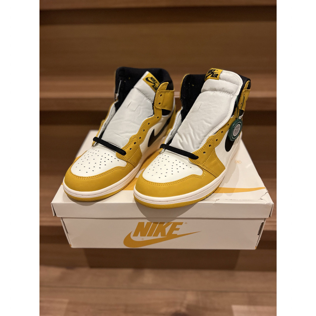 Jordan Brand（NIKE）(ジョーダン)のAir Jordan 1 Retro High OG Yellow Ochre メンズの靴/シューズ(スニーカー)の商品写真