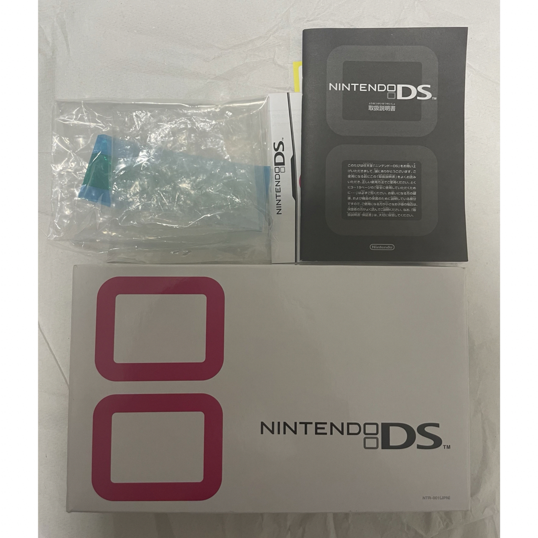 ニンテンドーDS(ニンテンドーDS)のNintendo DS NTR-S-TBKA 空箱のみ エンタメ/ホビーのゲームソフト/ゲーム機本体(携帯用ゲーム機本体)の商品写真