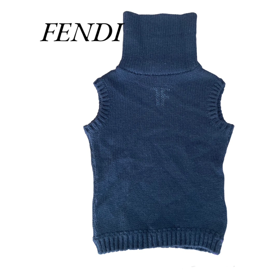 FENDI(フェンディ)のFENDI フェンディー★タートルネック ノースリーブニット ラインストーン レディースのトップス(ニット/セーター)の商品写真