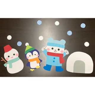 壁面飾り　保育園　幼稚園　施設　冬　壁面　雪だるま　マフラー　雪　1月　2月(型紙/パターン)