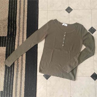 ユナイテッドアローズグリーンレーベルリラクシング(UNITED ARROWS green label relaxing)の中古 green label relaxing ヘンリーネックニット カーキ(ニット/セーター)