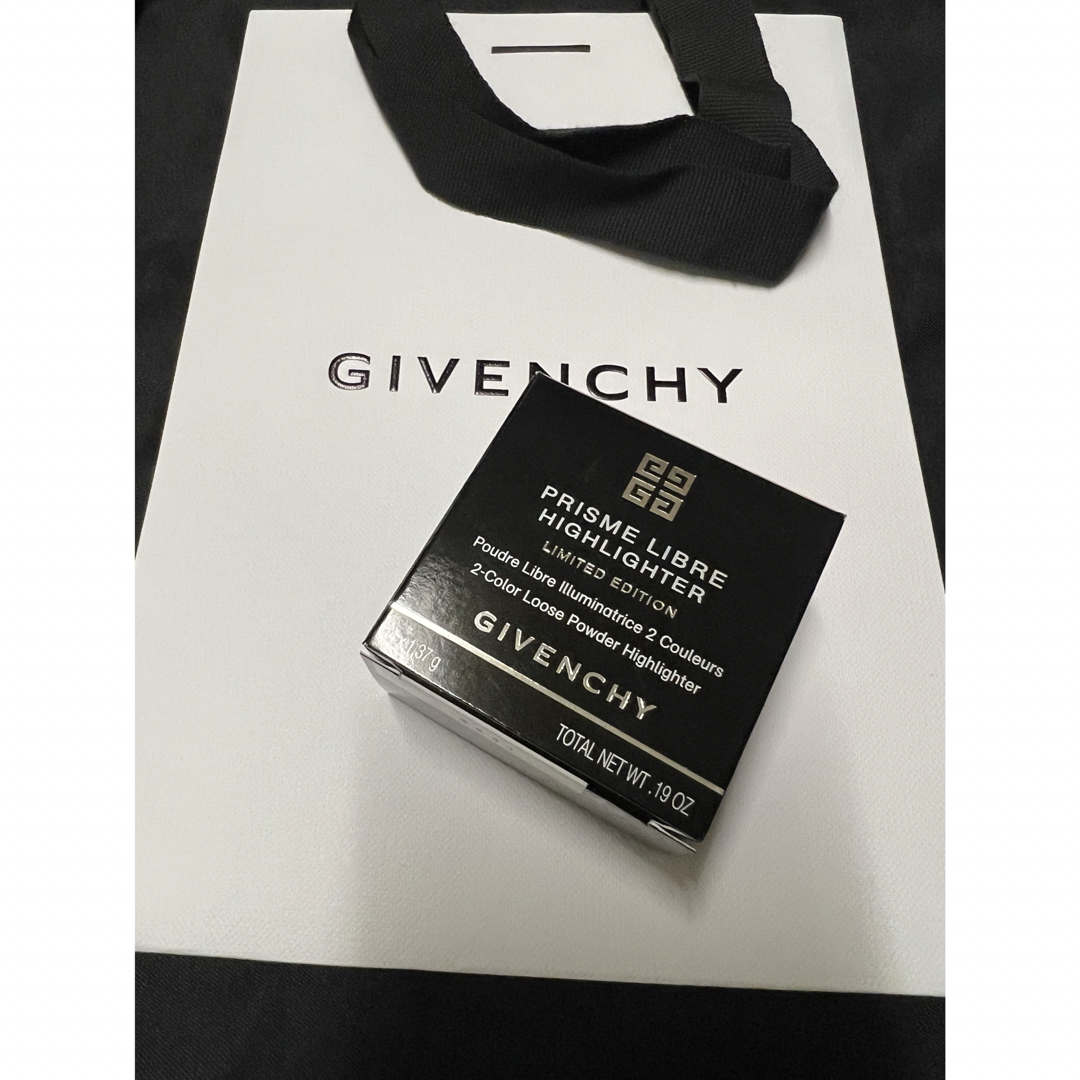 GIVENCHY(ジバンシィ)のジバンシー　限定品2024 　プリズムリーブルハイライターNo.13  コスメ/美容のベースメイク/化粧品(チーク)の商品写真