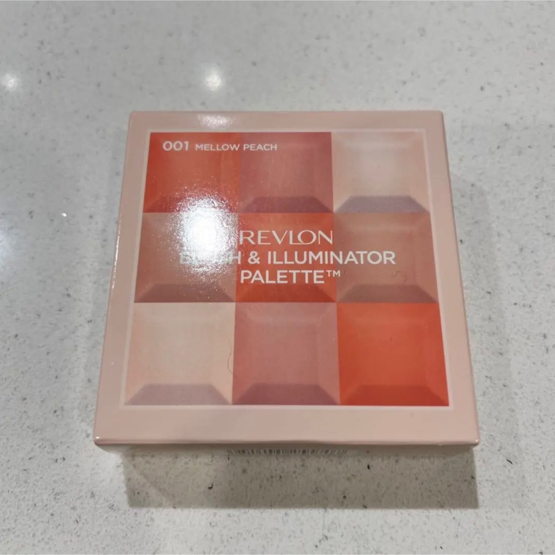 REVLON(レブロン)のレブロン  ブラッシュ＆イルミネーター パレット 001 新品未使用 コスメ/美容のベースメイク/化粧品(チーク)の商品写真