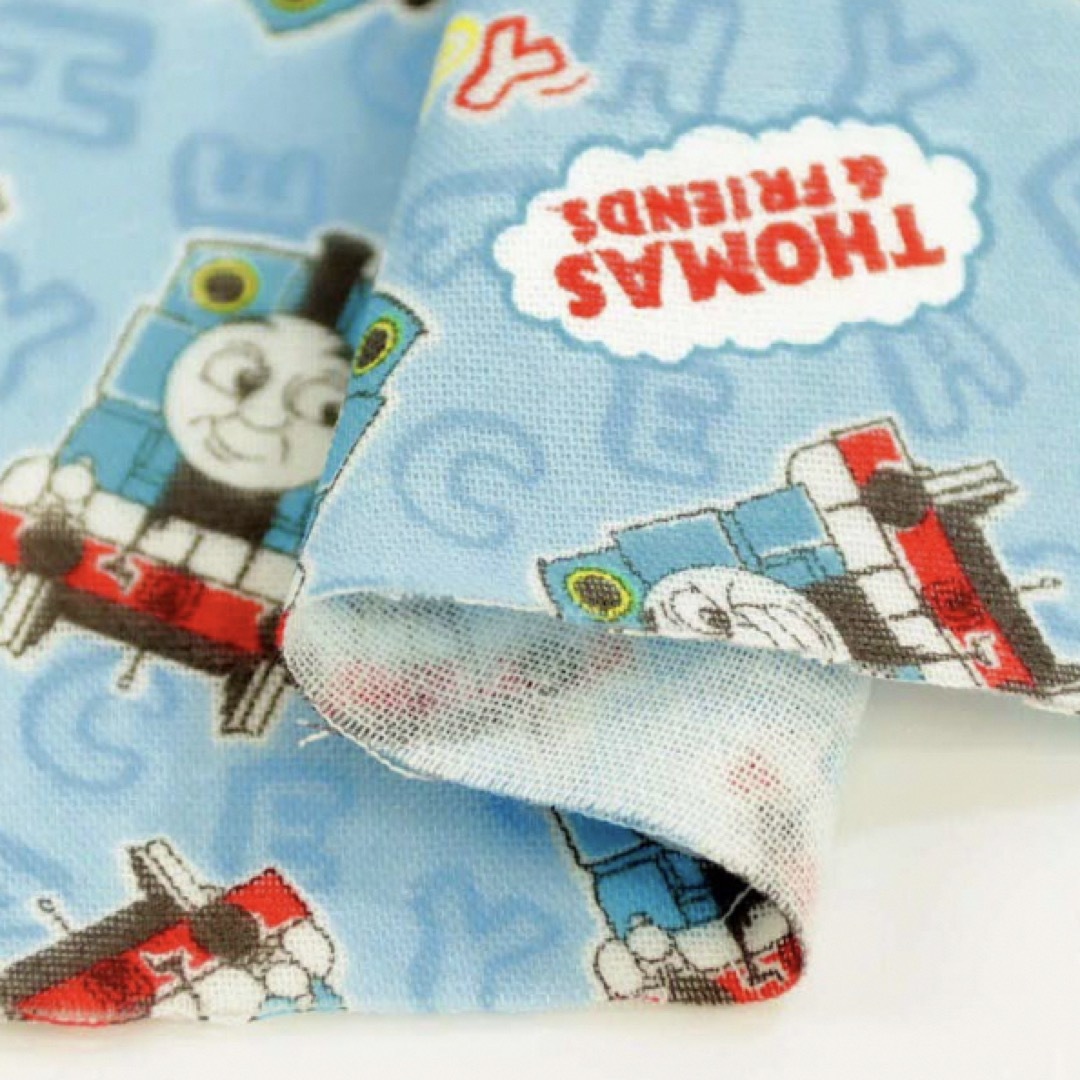 THOMAS(トーマス)のトーマス　アルファベット×ブルー　ダブルガーゼ ハンドメイドの素材/材料(生地/糸)の商品写真