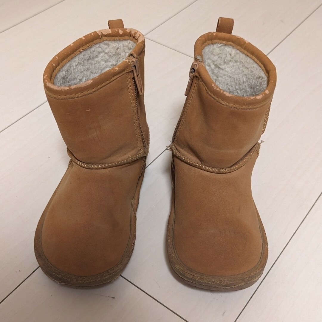 babyGAP(ベビーギャップ)のgap　ブーツ キッズ/ベビー/マタニティのキッズ靴/シューズ(15cm~)(ブーツ)の商品写真