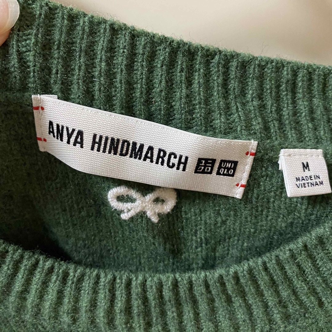 ANYA HINDMARCH(アニヤハインドマーチ)のANYA HINDMARCH UNIQLO セーター レディースのトップス(ニット/セーター)の商品写真