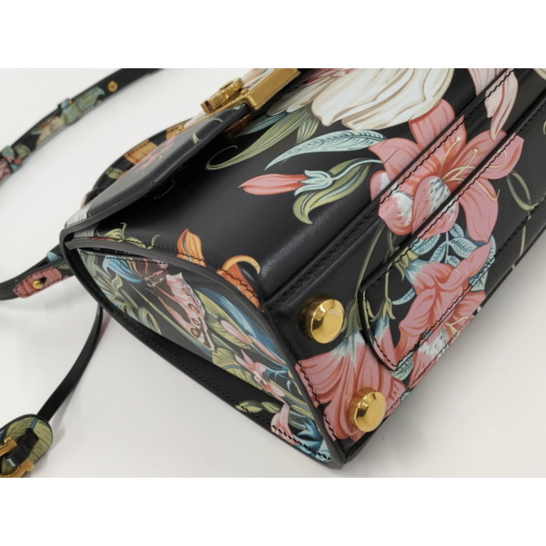 FERRAGAMO - Salvatore Ferragamo ショルダーバッグ 花柄 レザー FERRAGAMO - Salvatore Ferragamo ショルダーバッグ 花柄 レザー