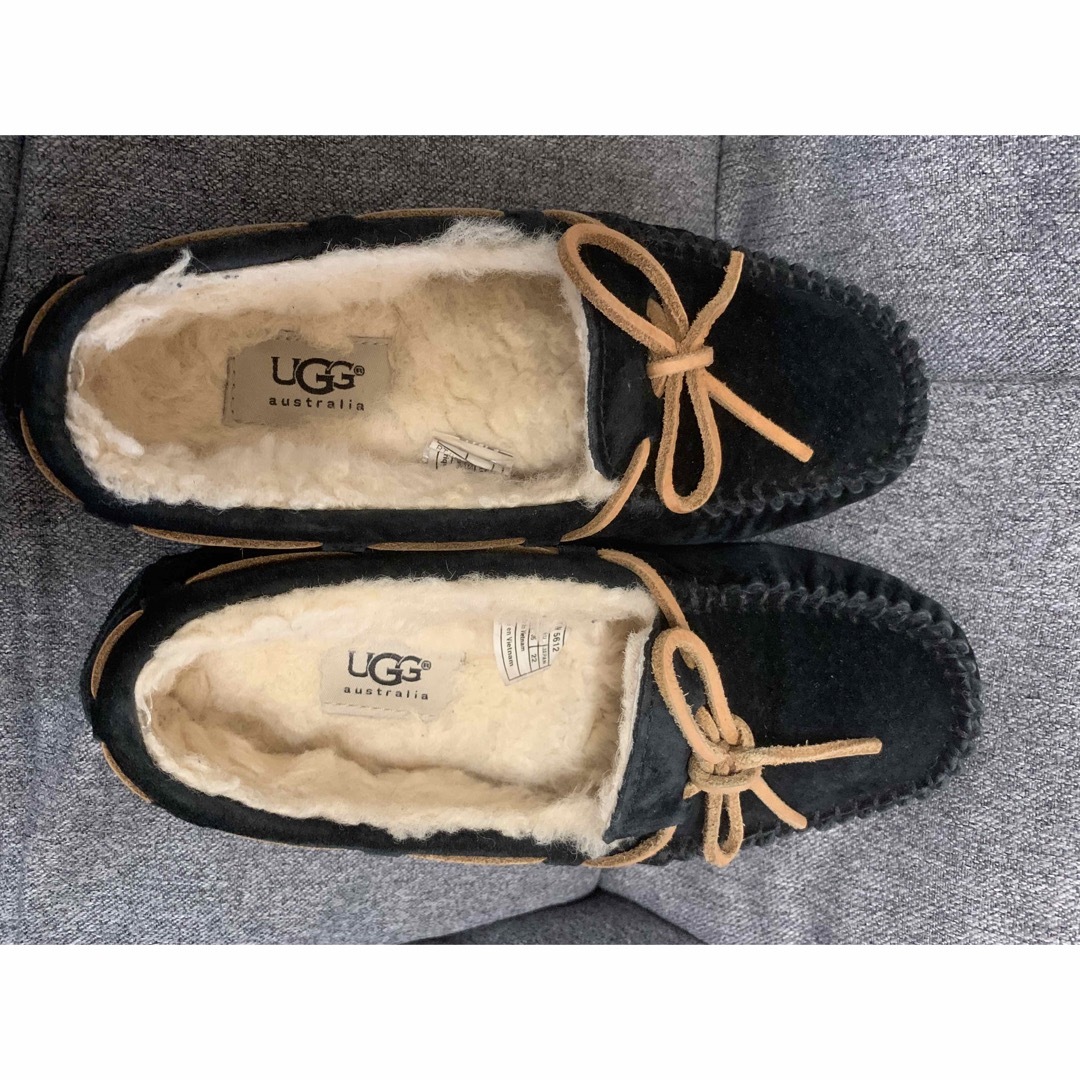 UGG　アグ　モカシン　レディース　22cm