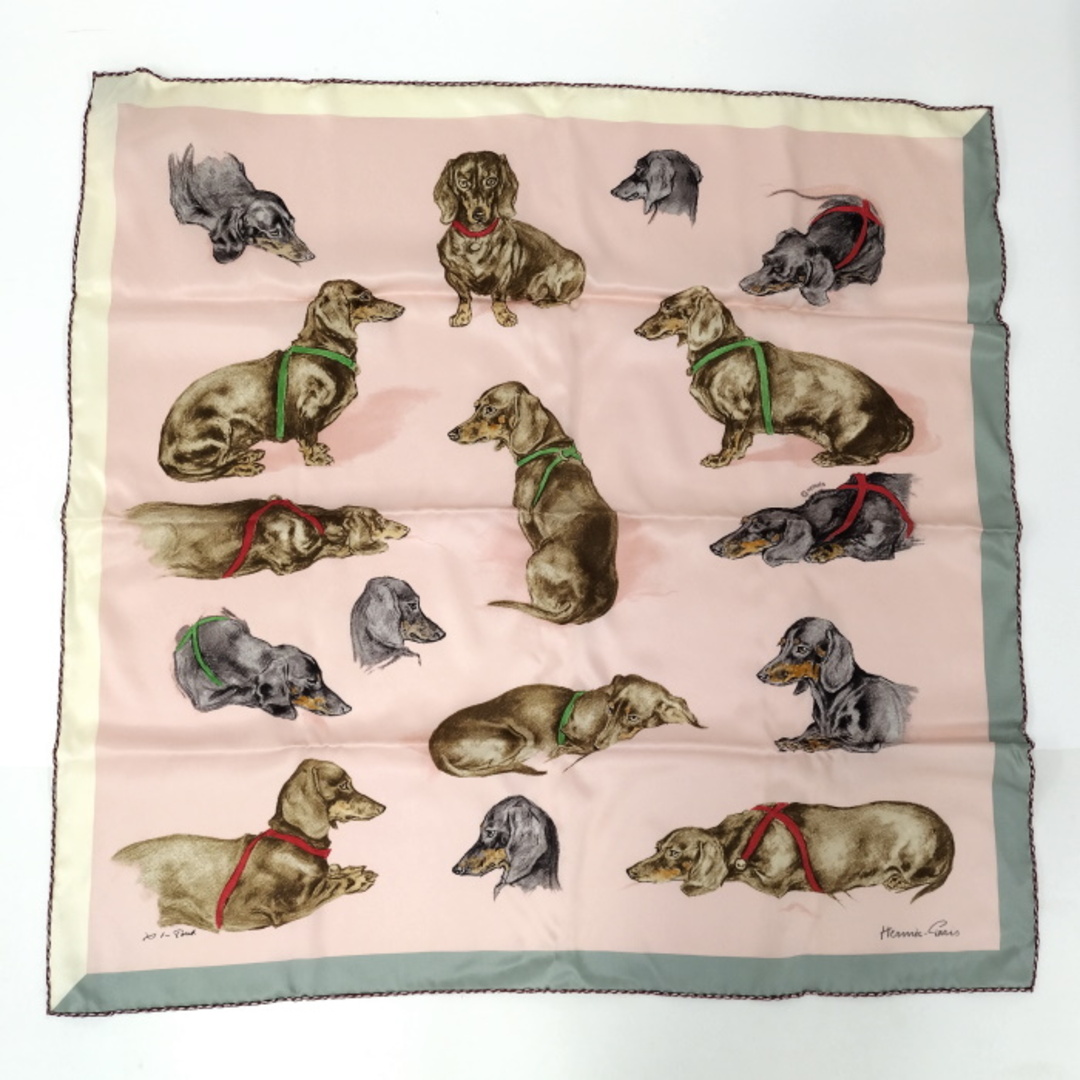 HERMES - HERMES カレ70 スカーフ Les Bassets シルク100 HERMES - HERMES カレ70 スカーフ Les Bassets シルク100