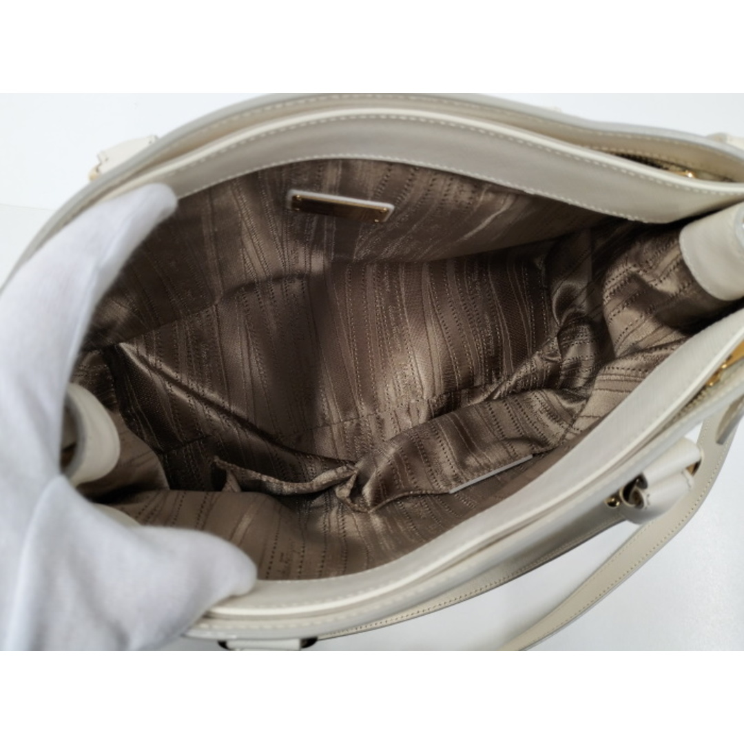 FERRAGAMO - Salvatore Ferragamo 2WAY ハンドバック ショルダー FERRAGAMO - Salvatore Ferragamo 2WAY ハンドバック ショルダー