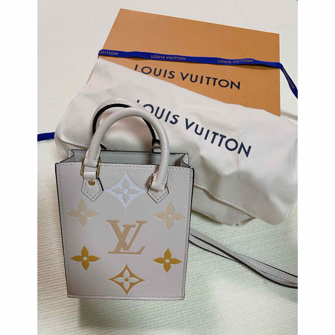 LOUIS VUITTON(ルイヴィトン)のルイ・ヴィトン　プティットサックプラ レディースのバッグ(ショルダーバッグ)の商品写真