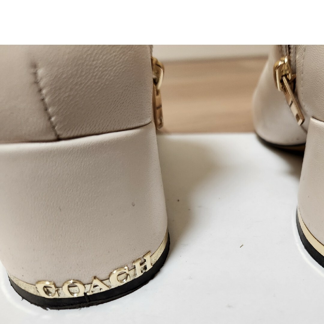 COACH(コーチ)のCOACH　Nala bootie レディースの靴/シューズ(ブーティ)の商品写真