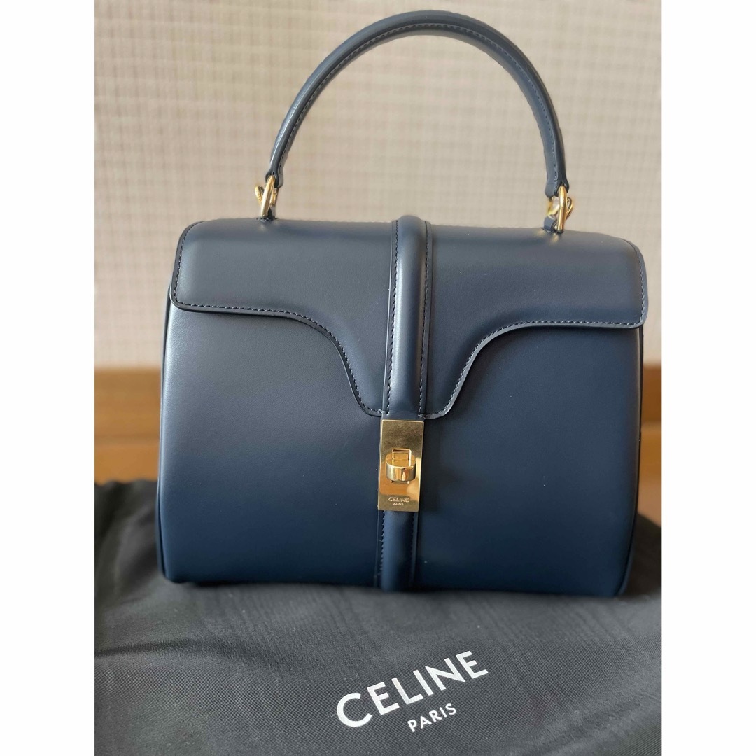 celine(セリーヌ)のセリーヌ　セーズ　16 サテンドカーフスキン レディースのバッグ(ハンドバッグ)の商品写真