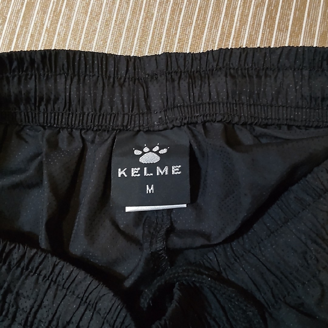 KELME(ケルメ)のKELME ピステパンツ　M スポーツ/アウトドアのサッカー/フットサル(ウェア)の商品写真