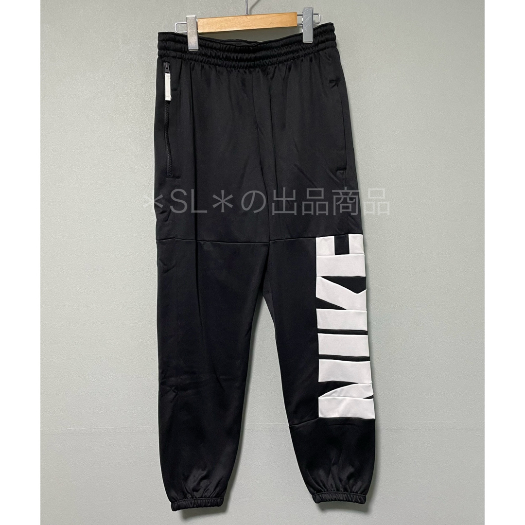 NIKE(ナイキ)の2XL 新品 NIKE ナイキ デカロゴ ジョガーパンツ ジャージ 黒 フリース メンズのパンツ(その他)の商品写真