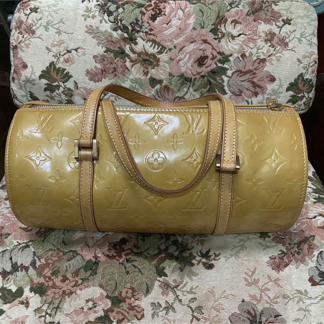 LOUIS VUITTON(ルイヴィトン)のルイヴィトン　ヴェルニ　ベッドフォード レディースのバッグ(ハンドバッグ)の商品写真