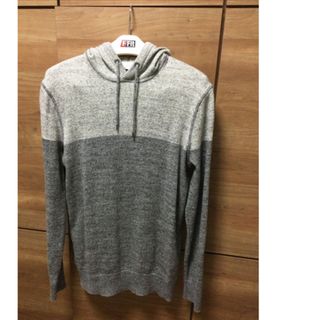 ギャップ(GAP)の美品　ＧＡＰパーカー　men's Ｓサイズ(パーカー)