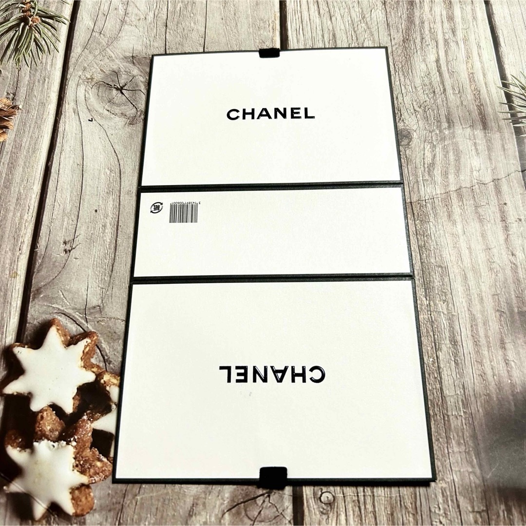 CHANEL - CHANEL ギフトボックス(小サイズ)×25枚の通販 by CHANEL - CHANEL ギフトボックス(小サイズ)×25枚の通販 by