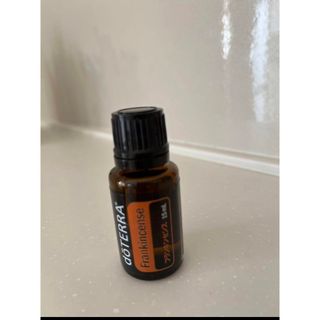 ドテラ(doTERRA)の正規品　新品　未開封　doTERRA ドテラ　フランキンセンス　15ml(エッセンシャルオイル（精油）)