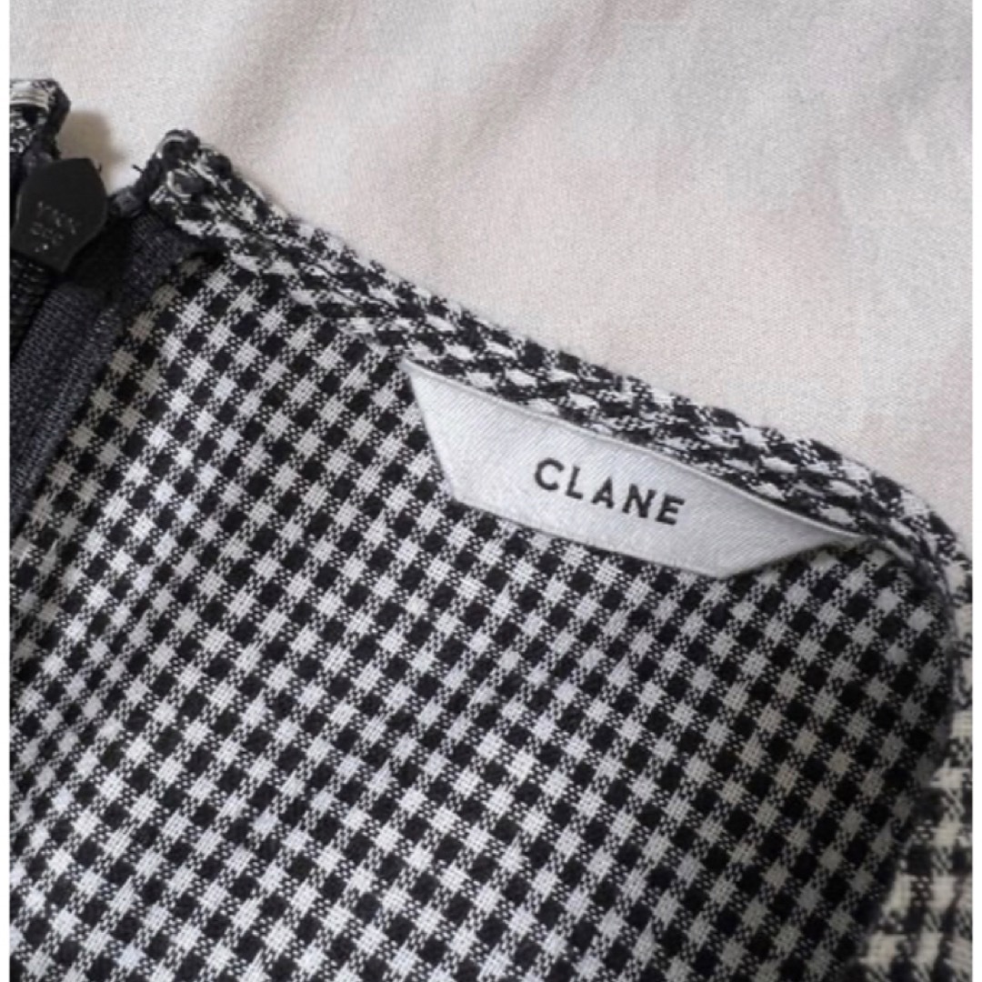 CLANE(クラネ)のCLANE SEMI CIRCLE SLEEVE ONE PIECE レディースのワンピース(ロングワンピース/マキシワンピース)の商品写真