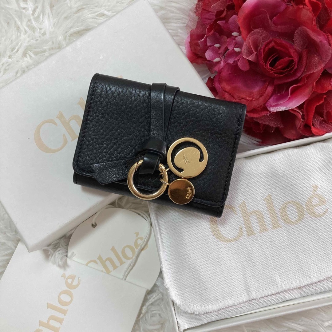 財布美品✨Chloe クロエ アルファベット　チャーム コンパクトウォレット　財布