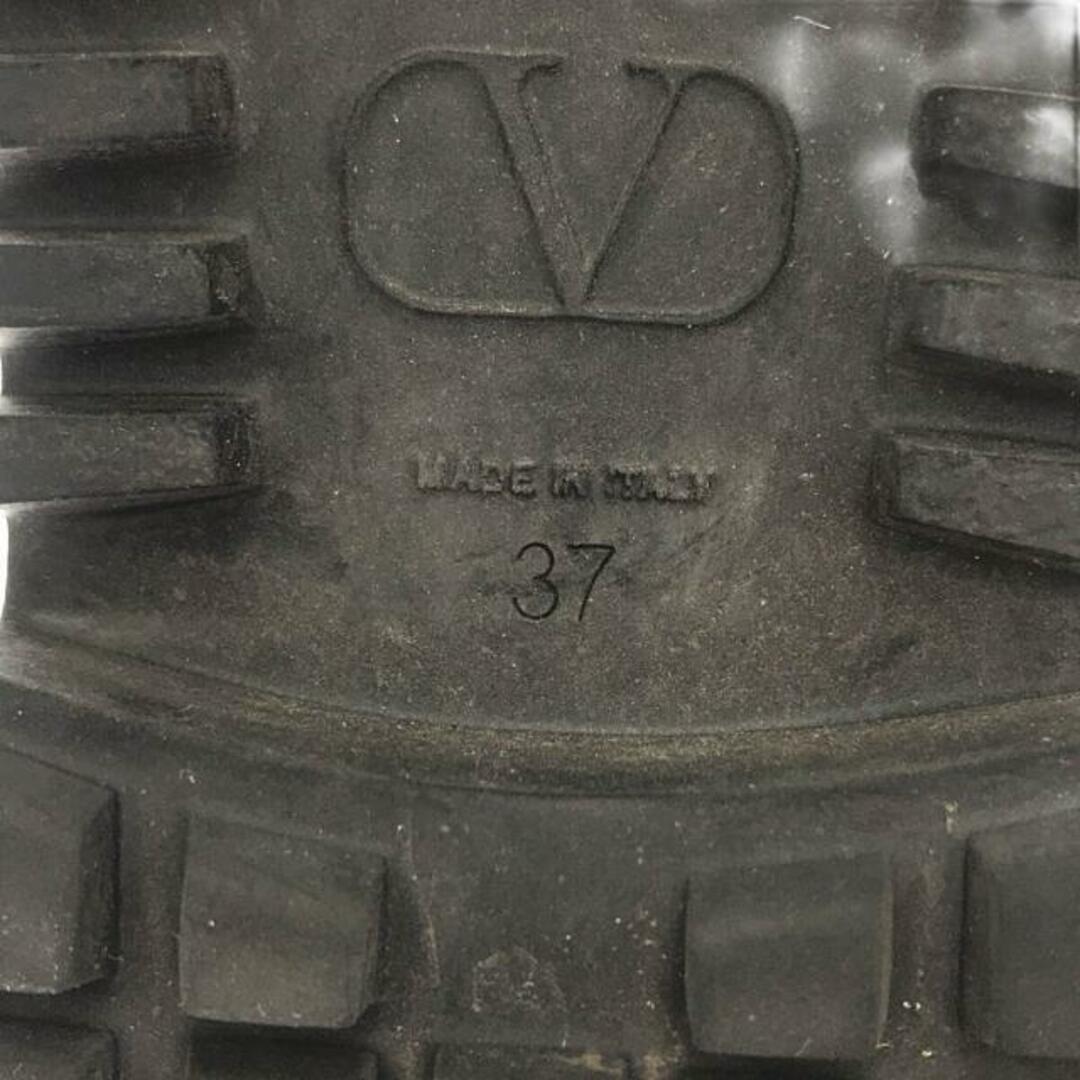 valentino garavani(ヴァレンティノガラヴァーニ)のVALENTINO GARAVANI / ヴァレンティノガラヴァーニ | レザー サイドジップ コンバットブーツ | 37 | ブラック | レディース レディースの靴/シューズ(ブーツ)の商品写真