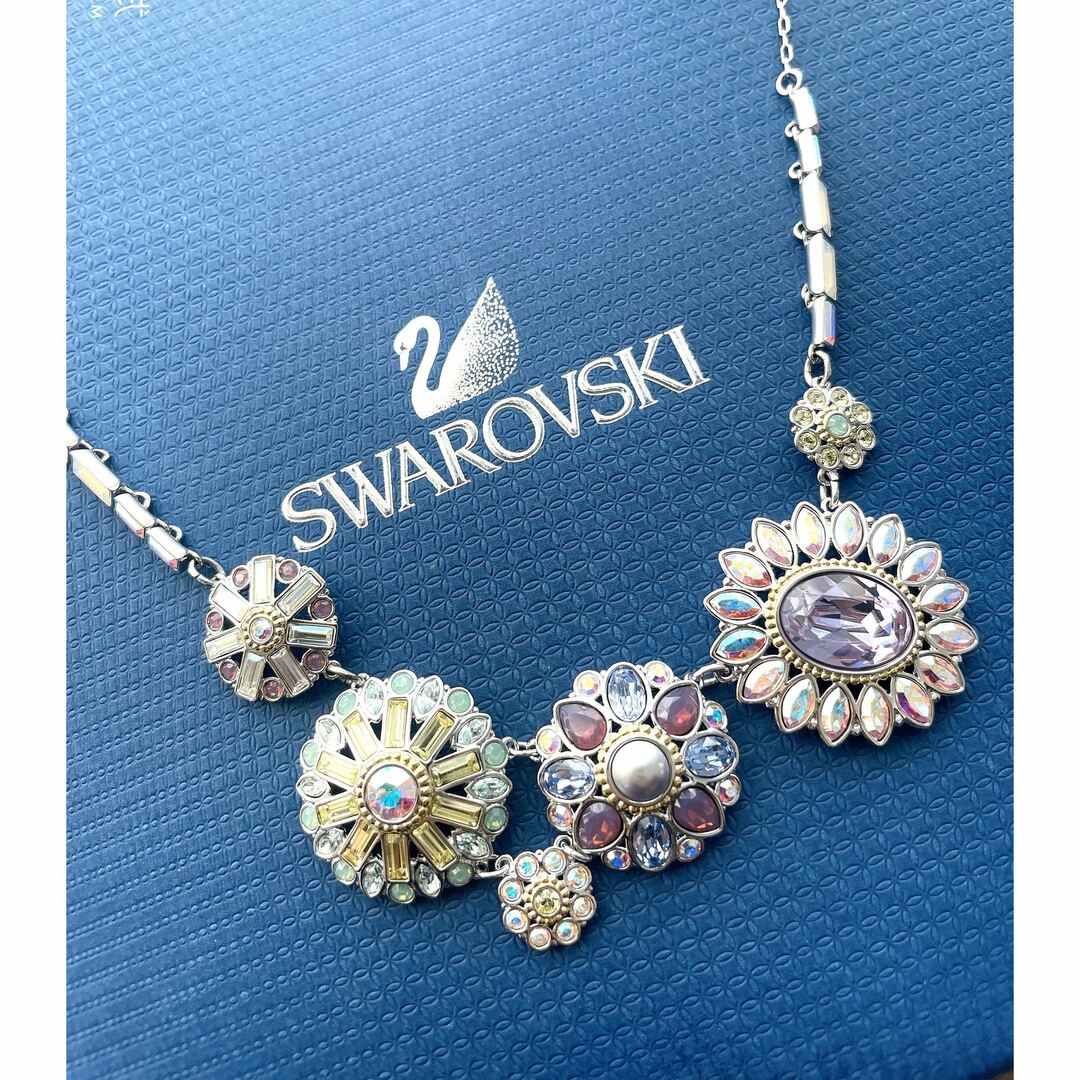 SWAROVSKI  スワロフスキー　ネックレス　ビジューアクセサリー