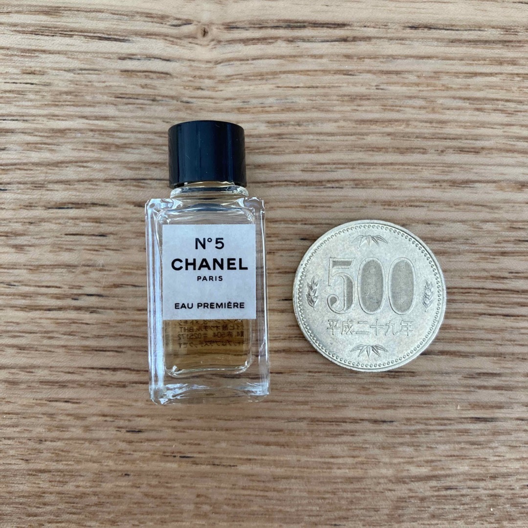 CHANEL(シャネル)のCHANEL N °5オープルミエール　ミニサイズ コスメ/美容の香水(香水(女性用))の商品写真