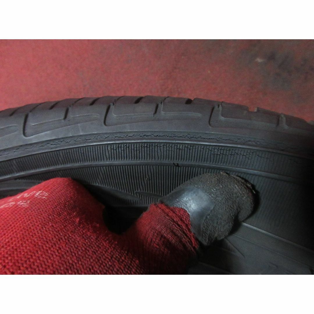 DUNLOP(ダンロップ)の中古タイヤ 1本  175/65R15 ダンロップ ★14466T 自動車/バイクの自動車(タイヤ)の商品写真