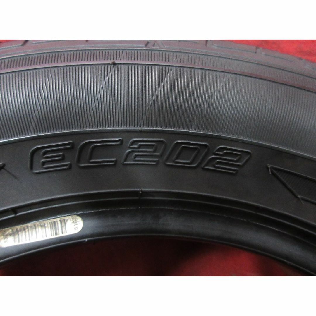 DUNLOP(ダンロップ)の中古タイヤ 1本  175/65R15 ダンロップ ★14466T 自動車/バイクの自動車(タイヤ)の商品写真