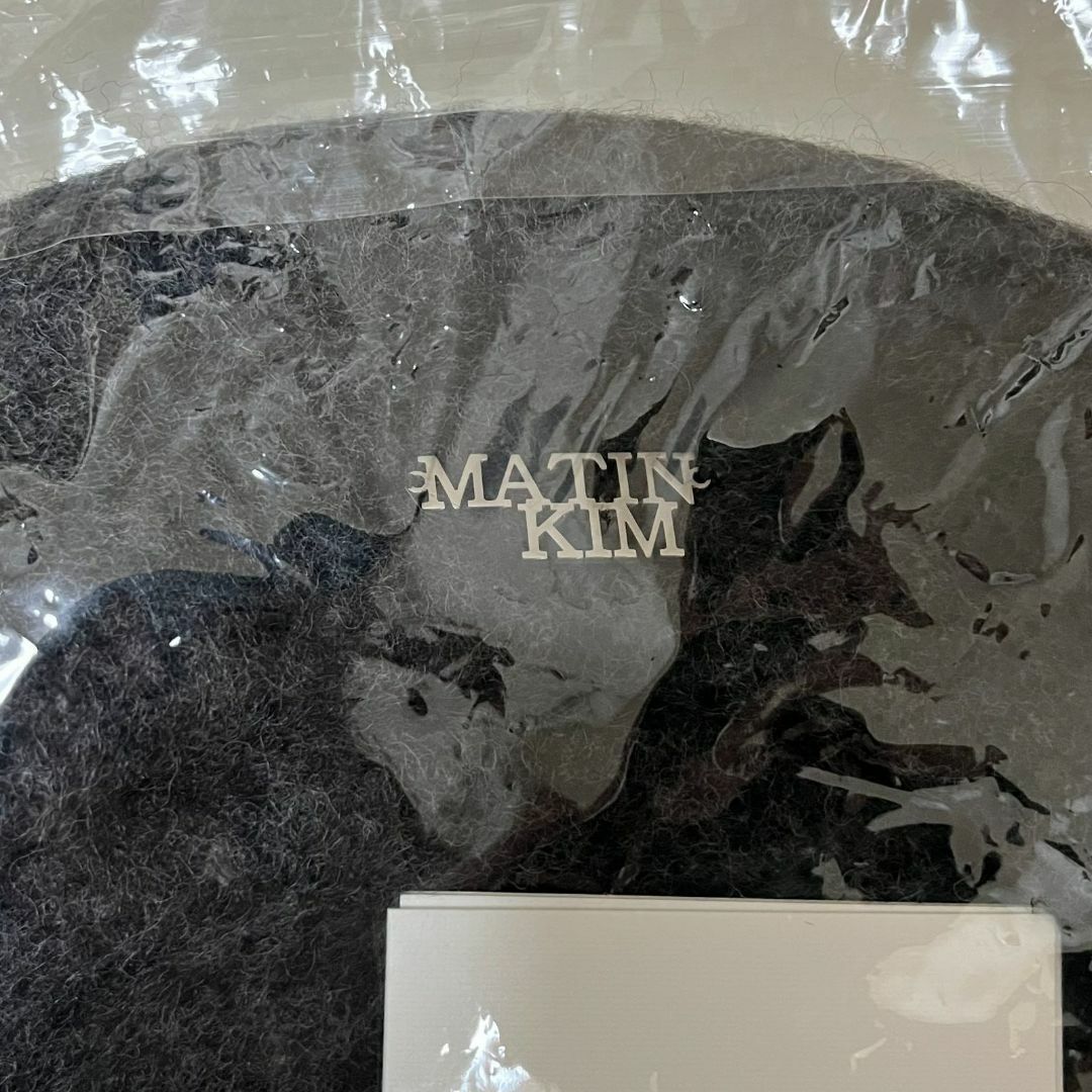 【即完売・入手困難】Matin Kim ベレー帽 グレー タグ付き 帽子 レディースの帽子(ハンチング/ベレー帽)の商品写真