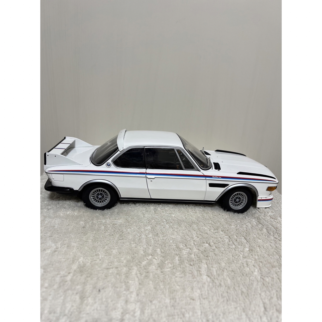 ミニチャンプス  1/18 BMW 3.0 CSL   エンタメ/ホビーのおもちゃ/ぬいぐるみ(ミニカー)の商品写真