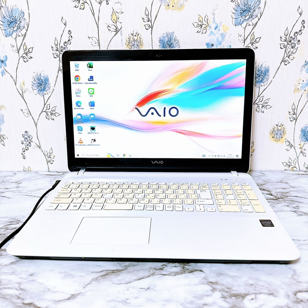 VAIO(バイオ)の1台限定✨VAIO✨メモリ8GB＆爆速SSD✨カメラ付✨すぐ使えるノートパソコン スマホ/家電/カメラのPC/タブレット(ノートPC)の商品写真