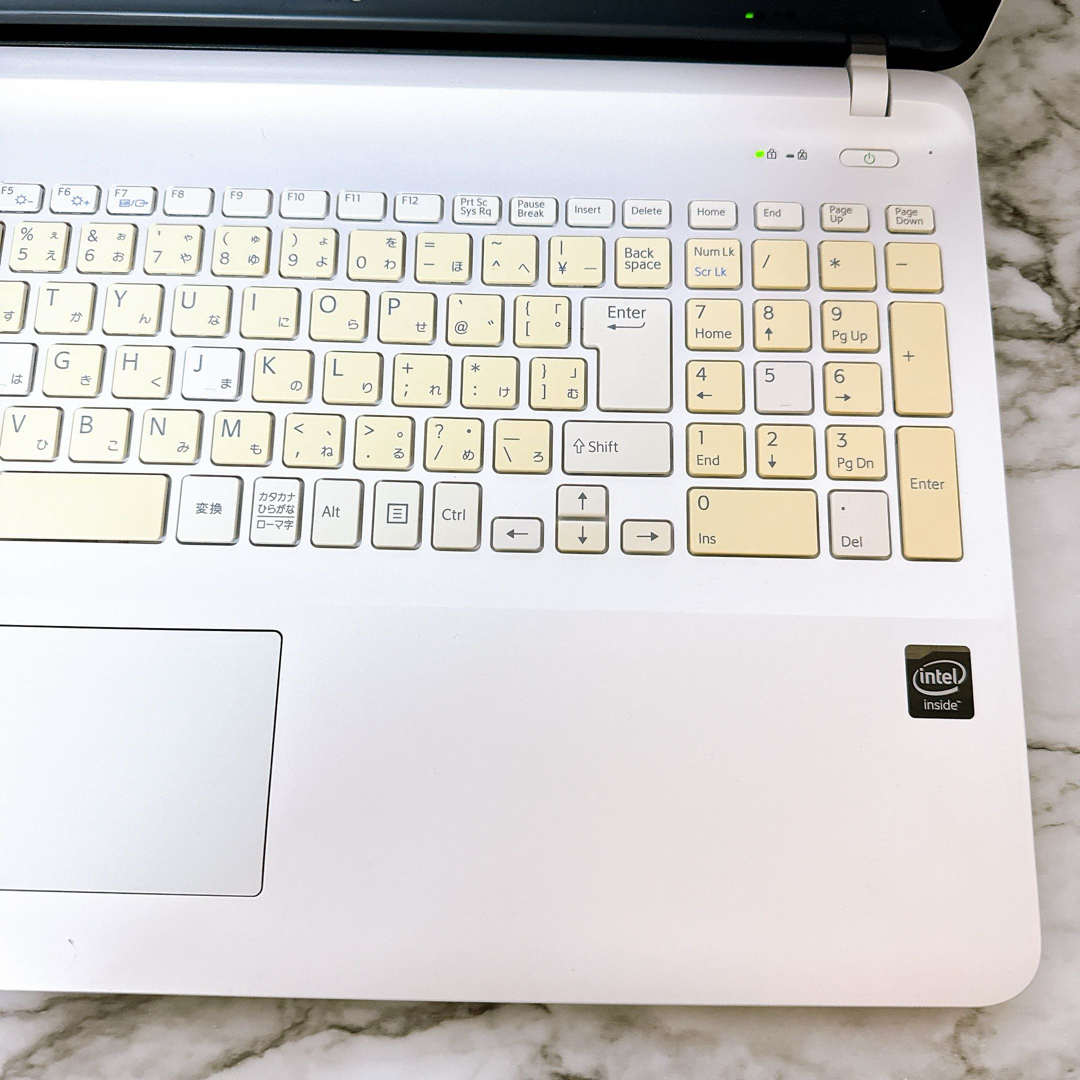 VAIO(バイオ)の1台限定✨VAIO✨メモリ8GB＆爆速SSD✨カメラ付✨すぐ使えるノートパソコン スマホ/家電/カメラのPC/タブレット(ノートPC)の商品写真