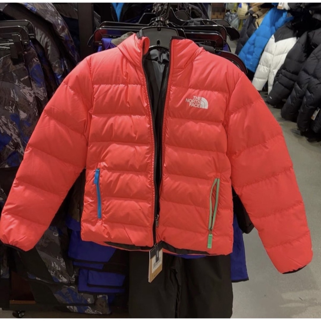 THE NORTH FACE(ザノースフェイス)のノースフェイス キッズ　ジャンバー　コート ダウンジャケット リバーシブルコート キッズ/ベビー/マタニティのキッズ服男の子用(90cm~)(ジャケット/上着)の商品写真