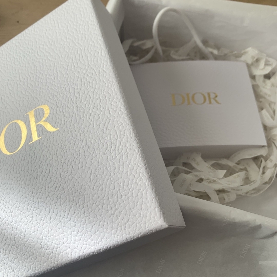 Dior(ディオール)の【きゅう様専用】　DIOR ディスカバリーキット コスメ/美容のキット/セット(コフレ/メイクアップセット)の商品写真