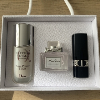 ディオール(Dior)の【きゅう様専用】　DIOR ディスカバリーキット(コフレ/メイクアップセット)