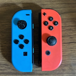 ニンテンドースイッチ(Nintendo Switch)のどんぐり様専用！任天堂switch！ Joy-Conジャンク品。(家庭用ゲーム機本体)
