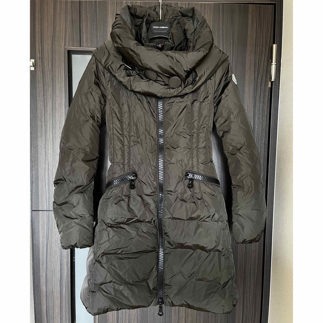 MONCLER(モンクレール)の超美品モンクレール シロセス　CYROSELLEロングダウンコート 0レディース レディースのジャケット/アウター(ダウンコート)の商品写真