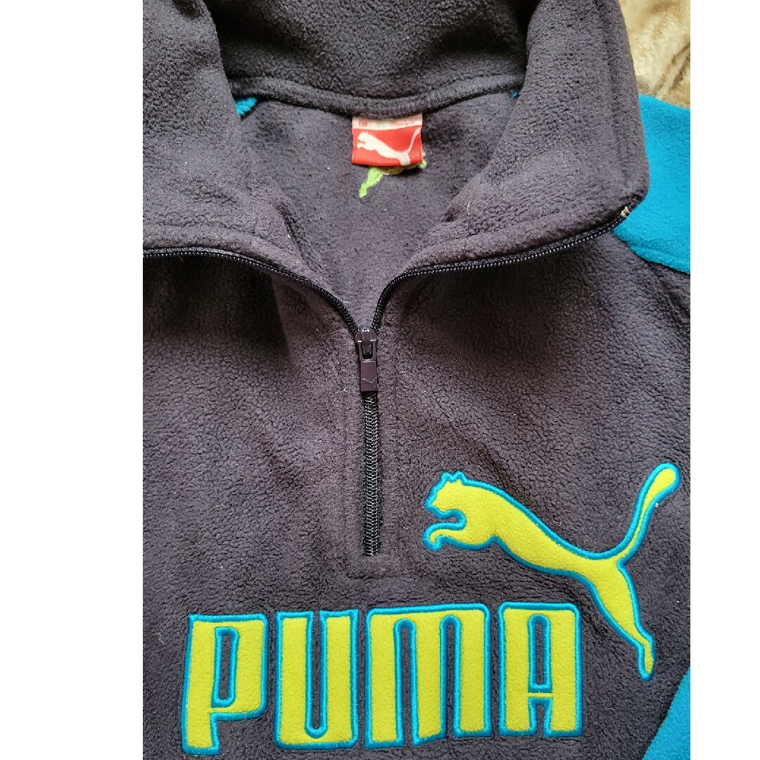 PUMA(プーマ)のPUMA  フリーズ生地トレーナー  130センチ キッズ/ベビー/マタニティのキッズ服男の子用(90cm~)(Tシャツ/カットソー)の商品写真