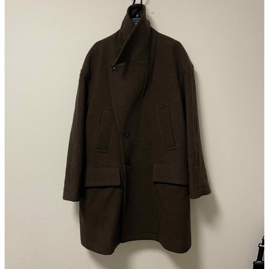 YOKE(ヨーク)のYOKE OVERSIZED DOUBLE BREASTE HALF COAT メンズのジャケット/アウター(ステンカラーコート)の商品写真