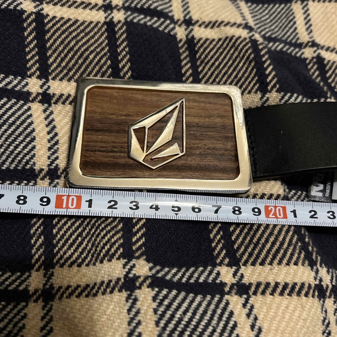 volcom(ボルコム)のVOLCOM ボルコム ウッド×メタルバックル ベルト メンズのファッション小物(ベルト)の商品写真