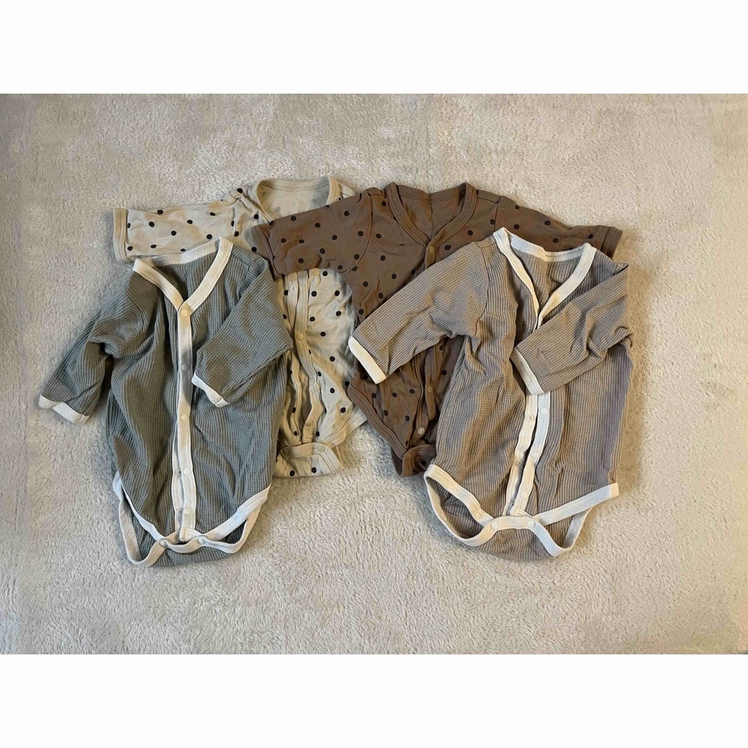 西松屋(ニシマツヤ)のベビー ロンパース 4枚セット キッズ/ベビー/マタニティのベビー服(~85cm)(ロンパース)の商品写真