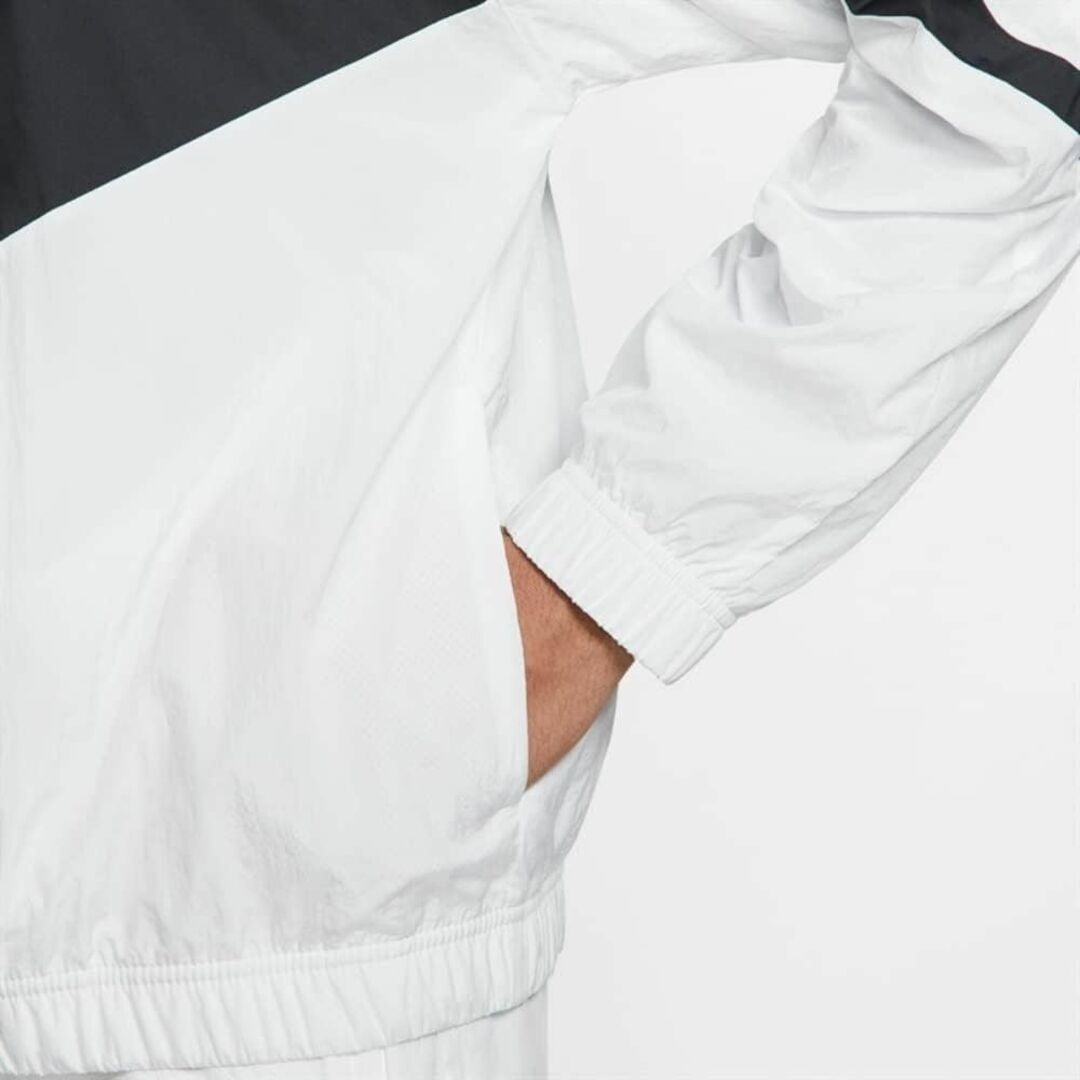 NIKE(ナイキ)の新品 ナイキ ウーブン ナイロンジャケット 白 JP:XXL メンズのジャケット/アウター(ナイロンジャケット)の商品写真