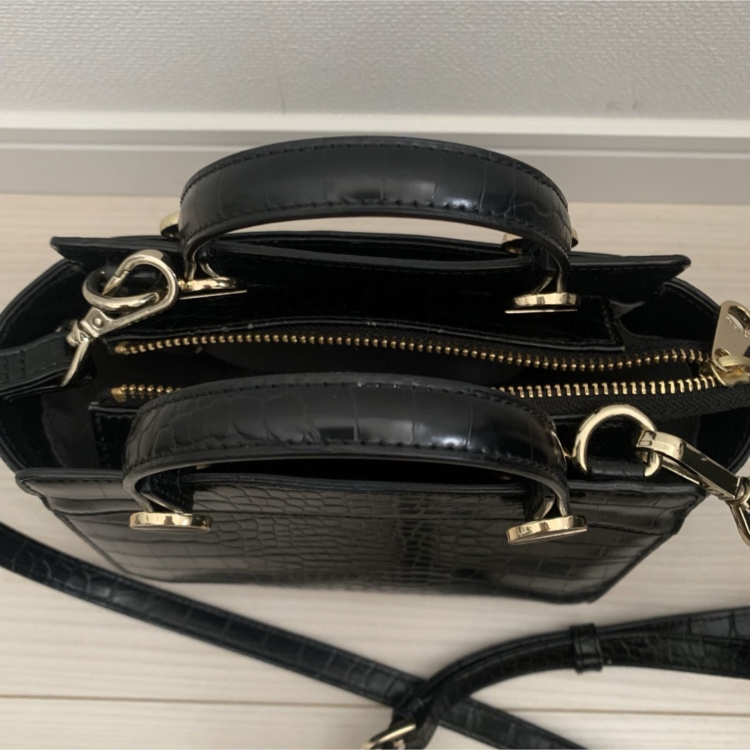 DIANA(ダイアナ)の【DIANA】ダイアナ クロコ型押し 2wayバック レディースのバッグ(ショルダーバッグ)の商品写真