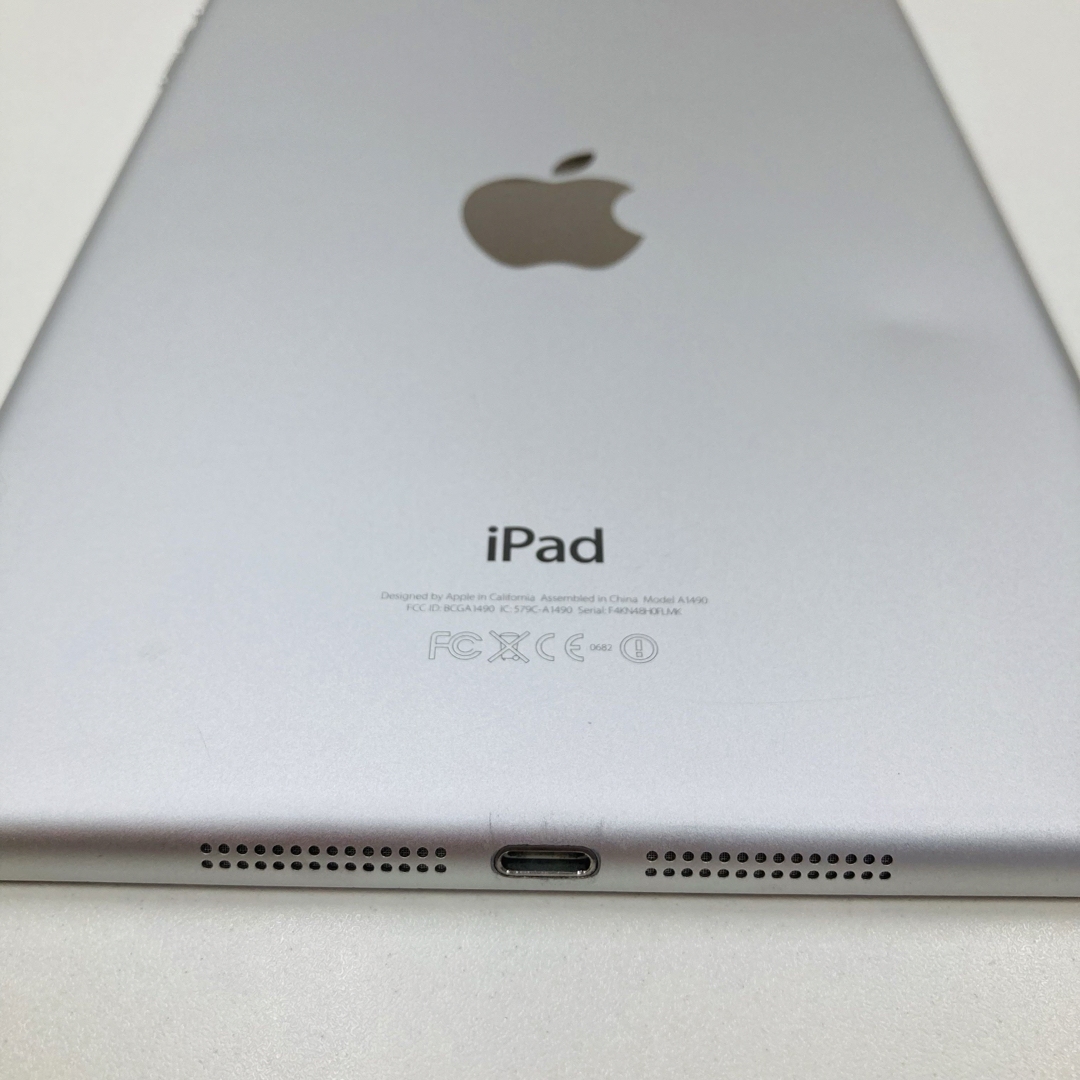 iPad(アイパッド)のiPad mini 2 / 16GB セルラーモデル au スマホ/家電/カメラのPC/タブレット(タブレット)の商品写真