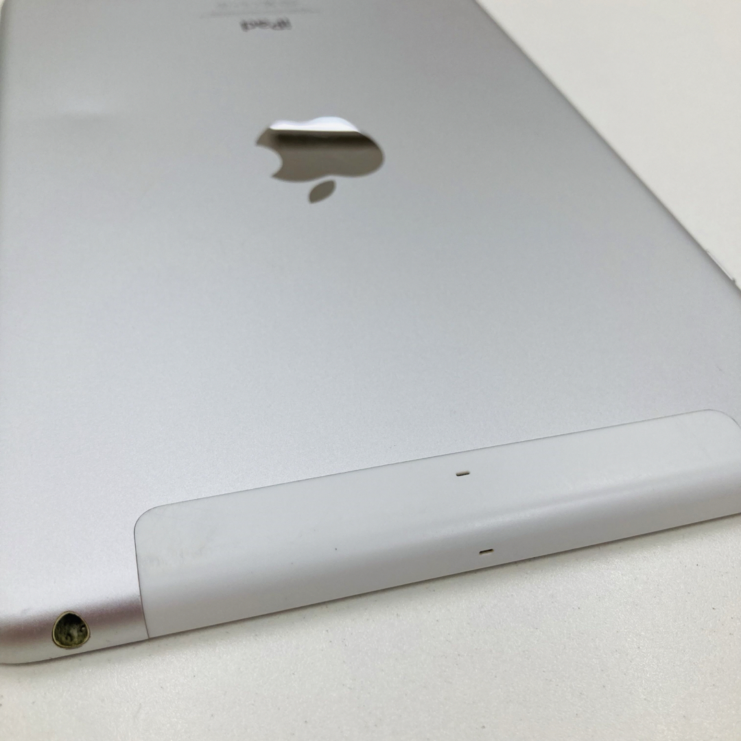 iPad(アイパッド)のiPad mini 2 / 16GB セルラーモデル au スマホ/家電/カメラのPC/タブレット(タブレット)の商品写真