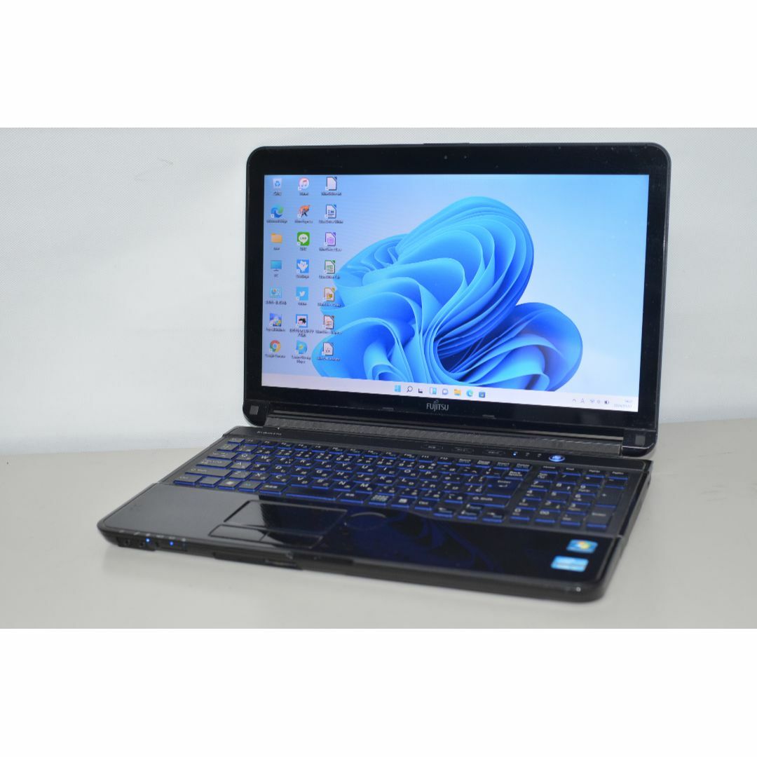 中古ノートパソコン 富士通 AH77/E SSD512GB